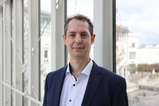 Prof. Dr. Markus Kühnel