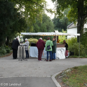 Cafe Seelenanker auf dem Friedhof